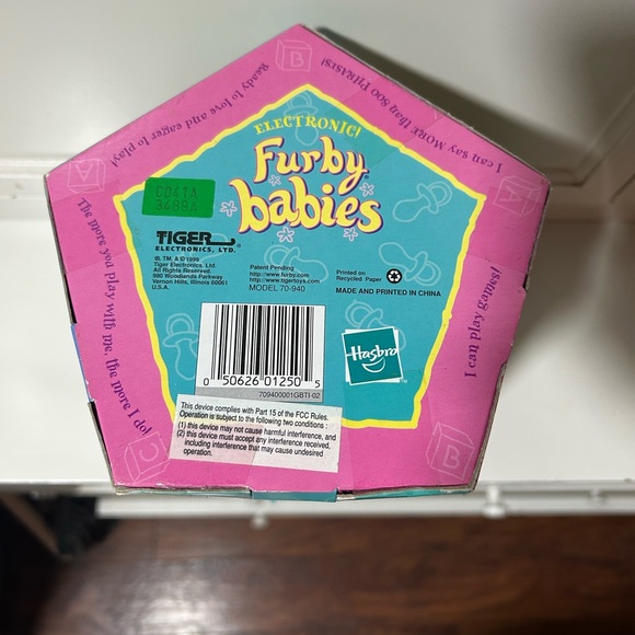 Rare NIB original curly curly furby baby - Picture 3 of 3